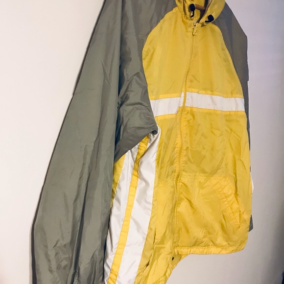 Vintage 90’s Nike XL Yellow Gray Jacket - Picture 2 of 11